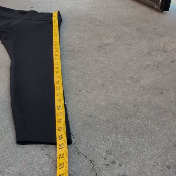 Nike One, Dri-FIT Performance Tight, Mid-Rise Legging, Training, BV0001, SZ XS - Picture 10 of 15